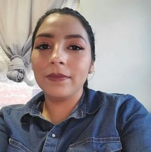 Meet your Posher, Iris